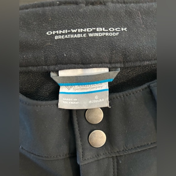 Women’s Columbia waterproof ski pants. - Picture 3 of 4
